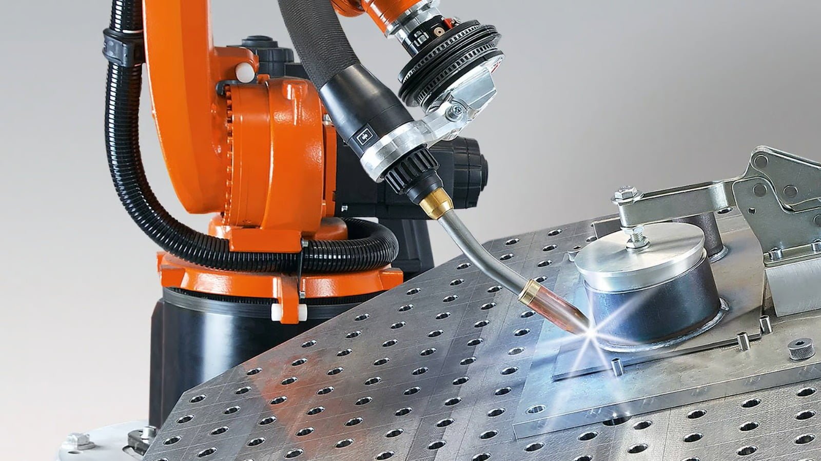 The Benefits of Robotic Laser Welding Over Traditional Welding Processes